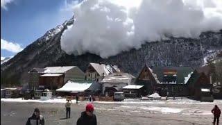 Avalanche de neve em Resort em Terskol, Rússia [Forças Da Natureza Official] leia a descrição