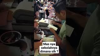 mas nya sekolah nya dimana ?