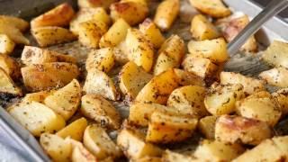 Greek Lemon Garlic Roasted Potatoes