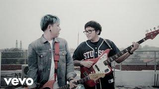 Pee Wee Gaskins - Berbagi Cerita (Official Music Video)