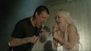 Sleaford Mods - Nudge It Live From Nottz Arena ft. Amy Taylor