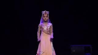 Uzundara Ուզունդարա- Maria Isakhanyan, Sofi Devoyan,s Dance School