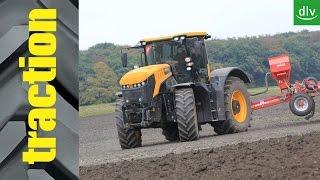 JCB Fastrac 8330 im traction-Erstkontakt