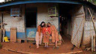 Indonesian Muslim village girl life. Keseharian Gadis Desa Cianjur, Hidup Sederhana Di Kampung