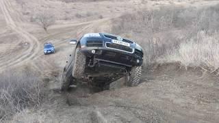 touareg V8 on steep hill  and wheels in the air