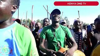 Kwikwi Isikuti Remix with Man Kakati and Fans: (Bullfighting and Isikuti Band)