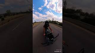 O sırada işimde yankılanan şarkı  #250sr #shortvideo #motovlog #250r #subscribe #r25turkey #nk250