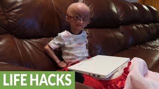 Adalia Rose's lazy life hacks