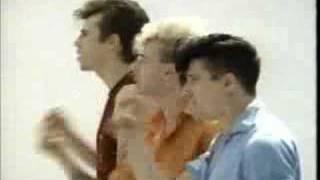 Stray Cats - Bring It Back Again