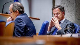 Mark Rutte hands in resignation to the king after coalition collapse