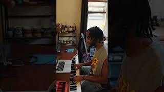 Kris-Karz plays piano from College Dropout  #jazzmusic #kanye #collegedropout #illflyaway #jazz