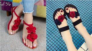 Very attractive design of flat sandals for ladies .