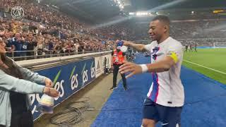 Mbappe gifts a fan a jersey after he almost broke her nose. #messi #ronaldo #mbappe #football