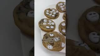 ROBLOX MAN FACE COOKIES