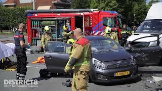 Automobilist gewond na aanrijding tussen auto en bakwagen Laan van Nieuw Oosteinde Voorburg