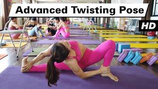 Advanced Twisting Yoga Pose | Raja Gupta Yoga Class | Yograja