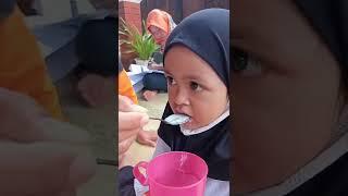 Minum obat cacing || Muntah  #shorts #youtubeshorts #posyandubalita