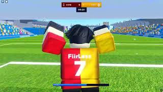 Roblox - Super League Soccer - Being a goalkeeper for the first time with legendary gloves!