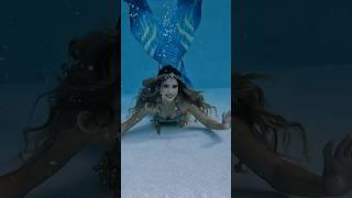 The way I slithered away  #mermaid #underwater #professionalmermaid #mermaidtail