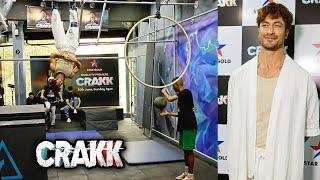 Vidyut Jammwal Shows His Few Moves With Best Parkour Stunts Experts For #CrakkedChallenge