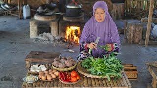 Memetik Daun Ubi di Kebun | Masak Gulai Daun Ubi, Telur Balado, Stik Ubi Ungu, dan Peyek Teri