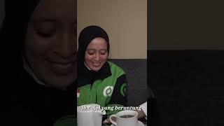 Kang Dedi kasih duit ibu ojol buat bayar kontrakan #gubernurjabar