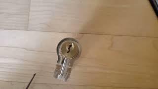 Lockpicking mit versteckten dietriche (Stimme von Mr sirius)