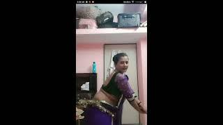 Bhabhi hot dance