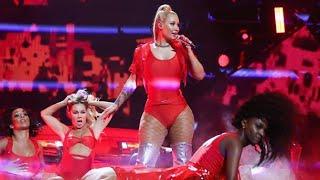 Iggy Azalea - Mo Bounce/Switch (Live From MTV Miaw 2017 HD) ft. Anitta