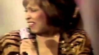 Tina Turner & Dionne Warwick - Proud Mary - 1981