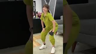 Wowww...!! Aksi Goyang Perut Tiktoker Baju Hijau Pinky_arrada #trending #viral #tasya_2802 #tiktok