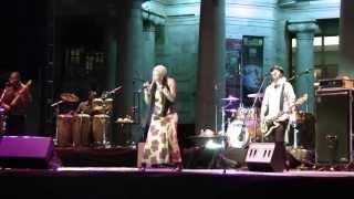 Angelique Kidjo en México Palacio de Bellas Artes "Pata Pata"