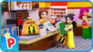  LEGO Mulan Goes to McDonald's to Buy Food for Charity