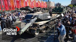 Russia displays Western tanks captured in Ukraine as "trophies of the Russian Army"
