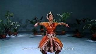 Yahi Madhav, an Odissi dance performance by Madhavi Mudgal