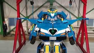 J-deite RIDE transforming from vehicle to humanoid robot