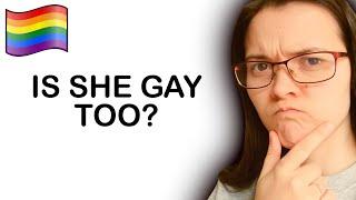 HOW TO TELL IF A GIRL IS GAY BUT HIDING IT - Is she really straight? Is she bi? Is she a lesbian?