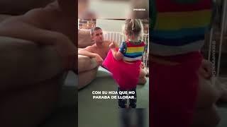 Papá aplica “truco” contra el llanto #shorts