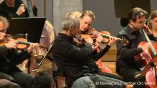 Benjamin Britten: Simple Symphony, 2. Playful Pizzicato