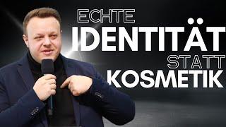 Echte Identität statt Kosmetik | Waldemar Friesen