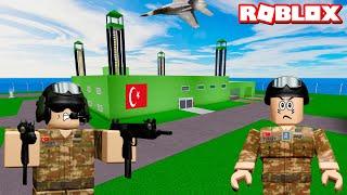 Güçlü Bir Kale Kur ve Düşmanlara Karşı Kendini Savun!! - Panda ile Roblox 2 Player Military Tycoon