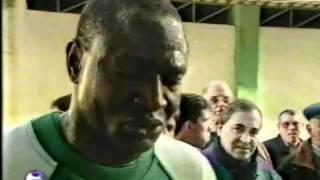 Regresso de Yekini