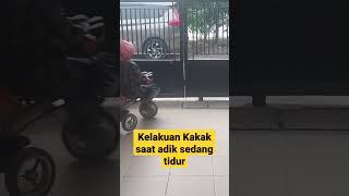 Kelakuan kakak saat adik sedang tidur #short #shortvideo #shorts #viral