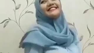 CEW HIJAB GOYANG