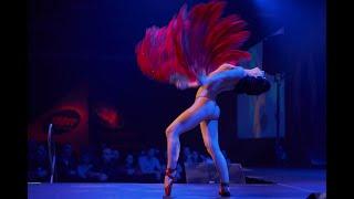 Burlesque Show on the Pointe Shoes. Katrin Gajndr - "Dance of a phoenix" (Ballerina)