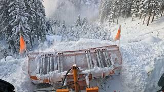 ️Schneeräumung EXTREM in den Tiroler Alpen️Winterdienst in Österreich | Unimog U400