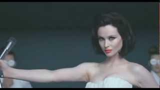 Freemasons Ft.Sophie Ellis Bextor - Heartbreak (Make Me A Dancer)(Official Music Video)