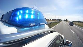 Police running code 3 on German Autobahn | GoPro Hero 3+ and JVC Adixxion GC-XA2