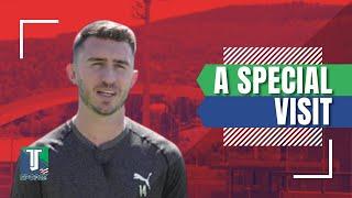 Aymeric Laporte VISITS Athletic Club while HE CONTINUES TO RECOVER from his knee INJURY