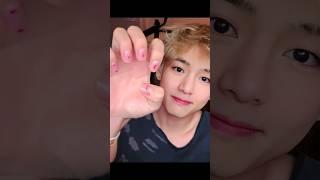 kim taehyung live show your nail so beautiful #bts #btsv #shorts